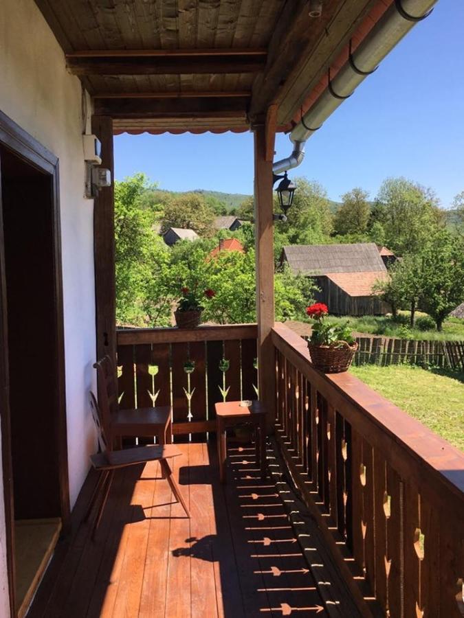 Miklós Lak Ocna de Sus Exterior foto