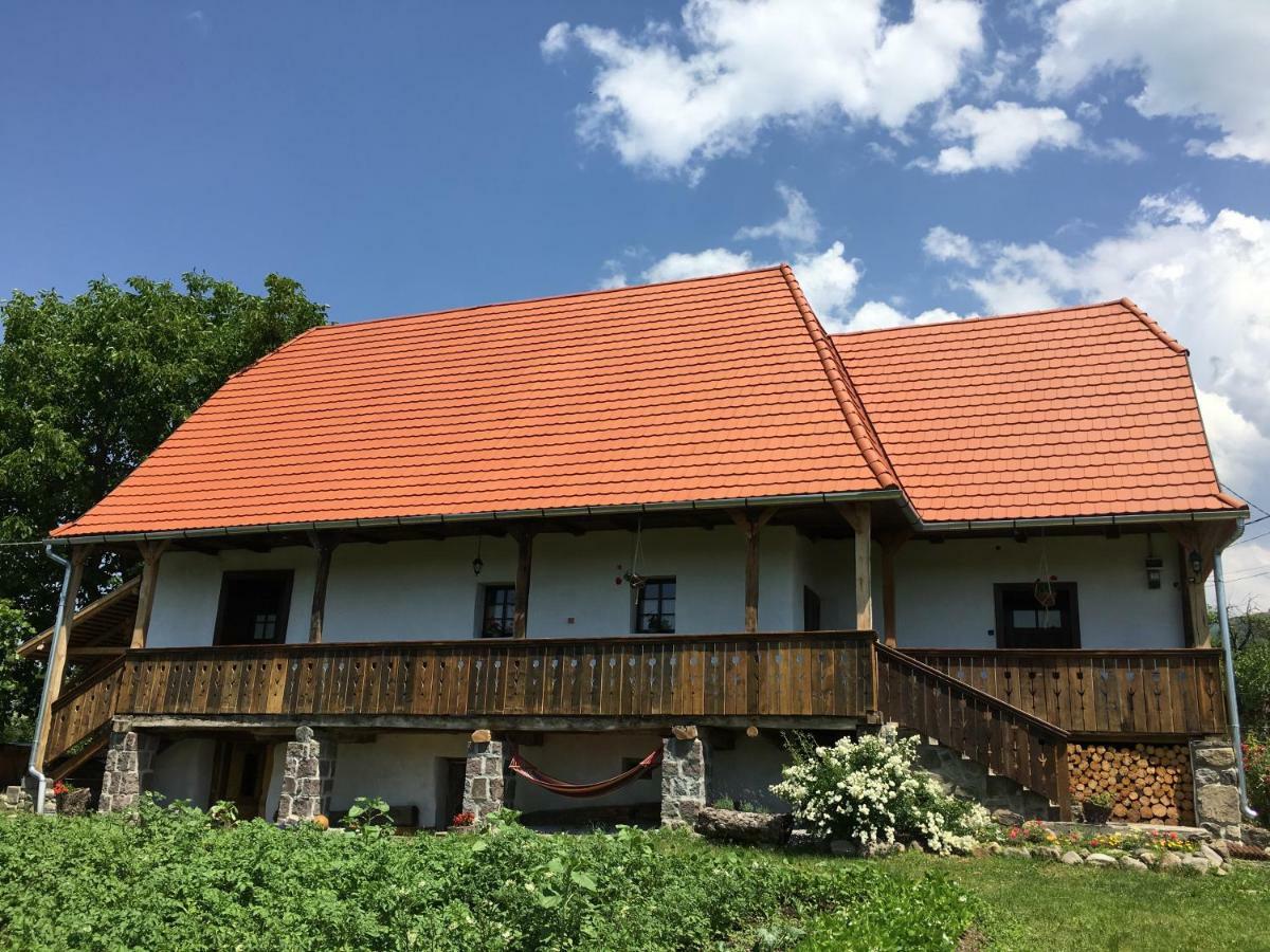 Miklós Lak Ocna de Sus Exterior foto